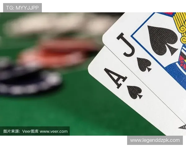 21点扑克精英课程：打造高水平玩家的战术策略与心理素质训练方法